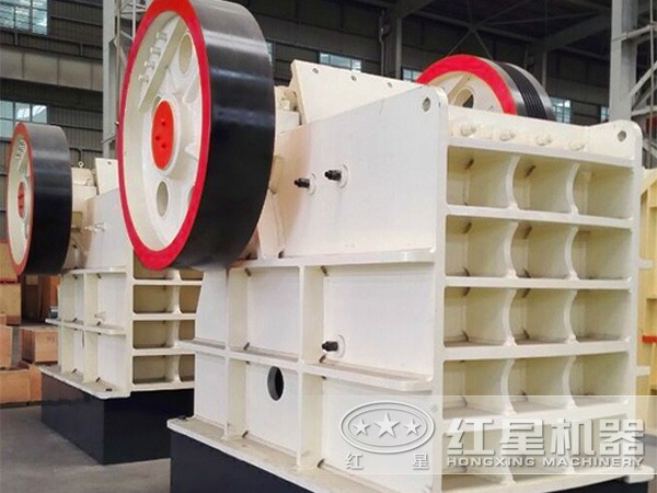 HD110顎式破碎機(jī) HD110顎式破碎機(jī)