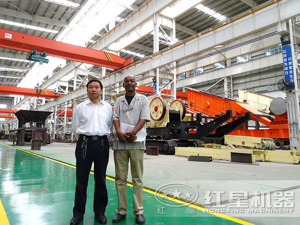 紅星移動碎粉機械設(shè)備廠家 紅星移動碎粉機械設(shè)備廠家