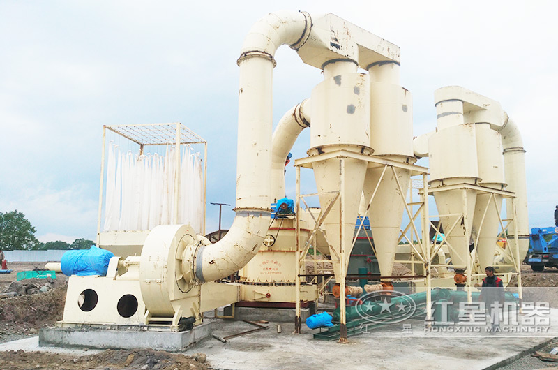 湖北用戶白云石磨粉加工現(xiàn)場(chǎng) 湖北用戶白云石磨粉加工現(xiàn)場(chǎng)