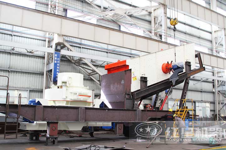 環(huán)保節(jié)能的柴油機(jī)移動碎沙機(jī) 環(huán)保節(jié)能的柴油機(jī)移動碎沙機(jī)