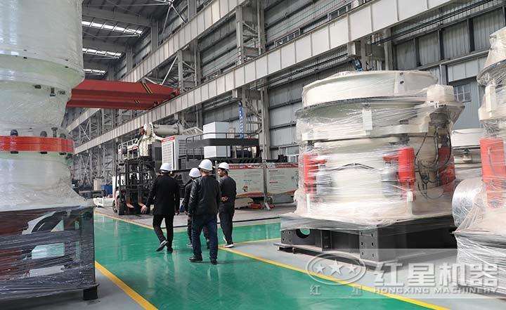 多缸液壓圓錐破碎機，自動化程度高，液壓馬達調整排料口