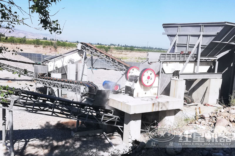 時產300方制砂生產線現場 時產300方制砂生產線現場