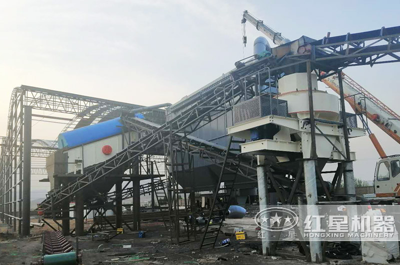 河北時(shí)產(chǎn)400噸機(jī)制砂生產(chǎn)線現(xiàn)場(chǎng) 河北時(shí)產(chǎn)400噸機(jī)制砂生產(chǎn)線現(xiàn)場(chǎng)