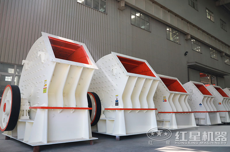 圖4:重錘式碎石機 圖4:重錘式碎石機