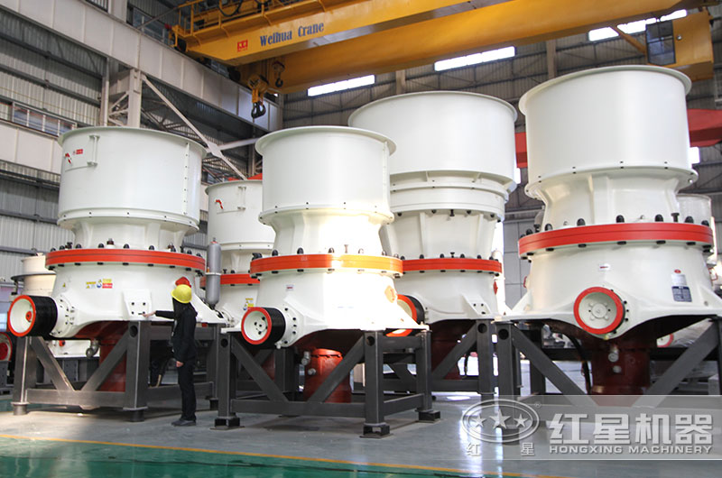 圖3:單缸液壓圓錐粉碎機(jī) 圖3:單缸液壓圓錐粉碎機(jī)