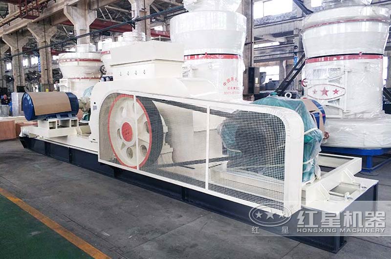 對輥式破碎機(jī)，制砂成本低，維修費(fèi)用少