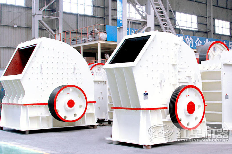 重錘式破碎機(jī):破碎煤矸石一次成型 重錘式破碎機(jī):破碎煤矸石一次成型