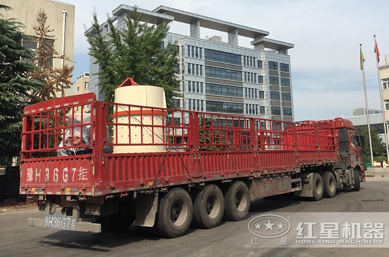 復(fù)合式制砂機(jī)設(shè)備發(fā)貨圖 復(fù)合式制砂機(jī)設(shè)備發(fā)貨圖