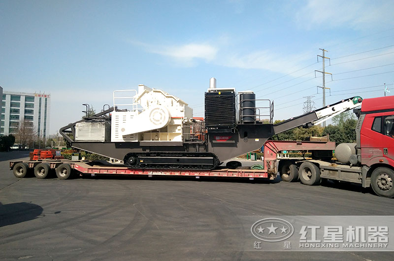 時產(chǎn)200噸移動制砂機直接發(fā)往客戶現(xiàn)場 時產(chǎn)200噸移動制砂機直接發(fā)往客戶現(xiàn)場