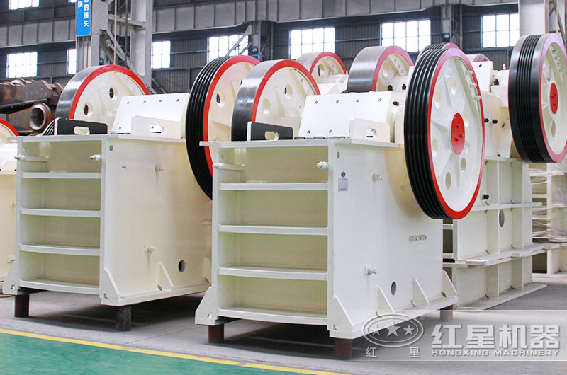 破石頭的機器_顎式破碎機圖片 破石頭的機器_顎式破碎機圖片