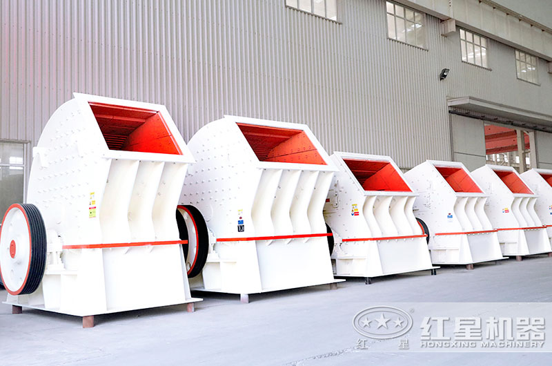 重錘式碎石機(jī)圖片 重錘式碎石機(jī)圖片