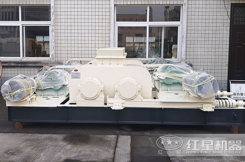 雙輥制砂機設備圖片 雙輥制砂機設備圖片