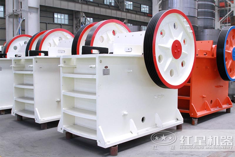 600×900顎式破碎機(jī) 600×900顎式破碎機(jī)