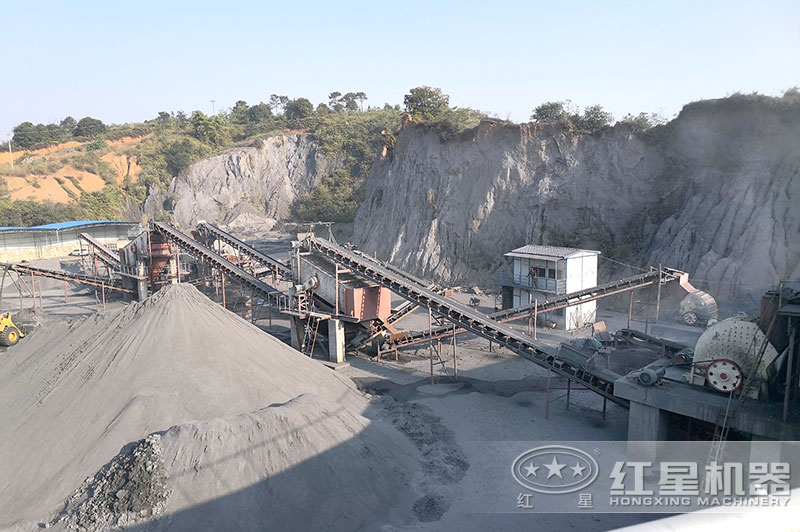 1610重錘破現(xiàn)場(chǎng) 1610重錘破現(xiàn)場(chǎng)