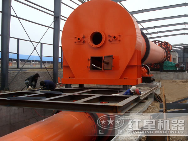 回轉(zhuǎn)窯工作現(xiàn)場(chǎng)圖片 回轉(zhuǎn)窯工作現(xiàn)場(chǎng)圖片