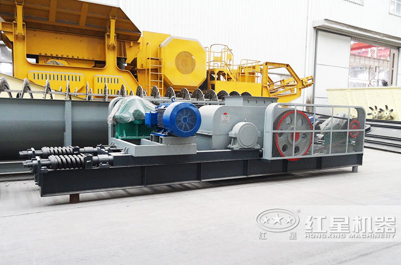 透輝石對(duì)輥式破碎機(jī) 透輝石對(duì)輥式破碎機(jī)