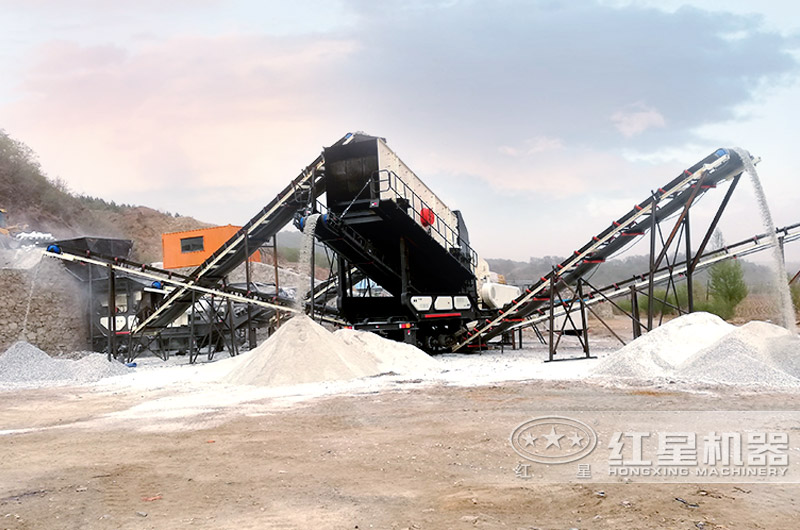 綠色環(huán)保的流動(dòng)式粉碎機(jī)工作現(xiàn)場(chǎng) 綠色環(huán)保的流動(dòng)式粉碎機(jī)工作現(xiàn)場(chǎng)