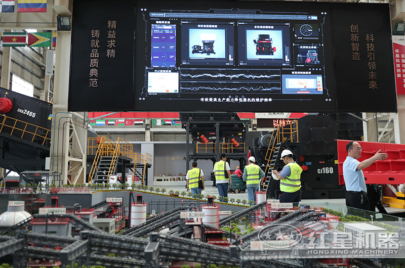 客戶參觀廠區(qū)設(shè)備 客戶參觀廠區(qū)設(shè)備